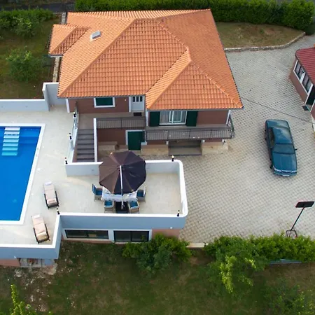 Villa Luxury Rebecca *